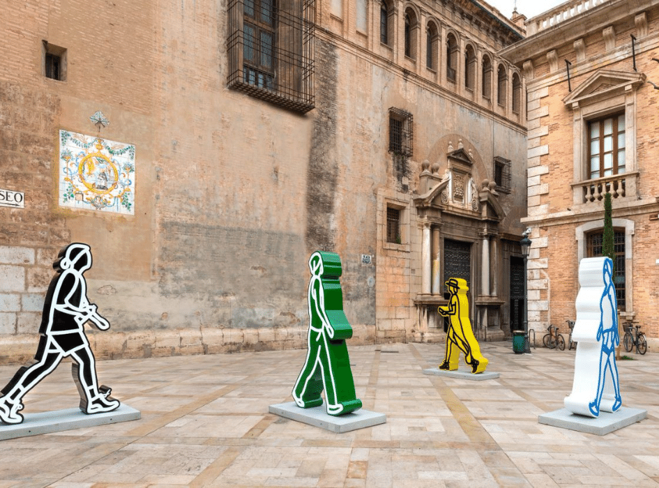 Inauguración de las esculturas de Julián Opie